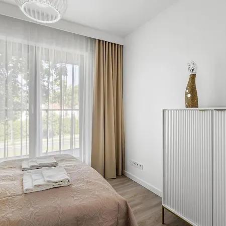 Luksusowy Very Berry W Poznaniu Z Trzema Sypialniami By Renters *