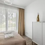 Luksusowy Very Berry W Poznaniu Z Trzema Sypialniami By Renters *