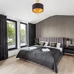 Appartement Luksusowy Very Berry W Poznaniu Z Trzema Sypialniami By Renters *
