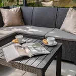 Luksusowy Very Berry W Poznaniu Z Trzema Sypialniami By Renters * Poznań