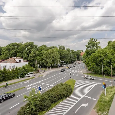 Luksusowy Very Berry W Poznaniu Z Trzema Sypialniami By Renters Poznań