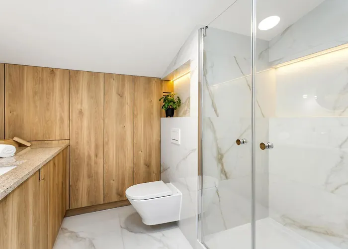 Luksusowy Very Berry W Poznaniu Z Trzema Sypialniami By Renters Apartman *