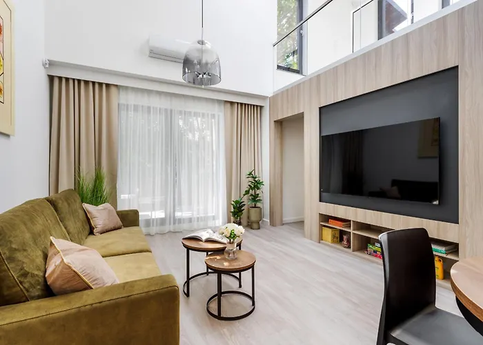 Apartman Luksusowy Very Berry W Poznaniu Z Trzema Sypialniami By Renters Poznań