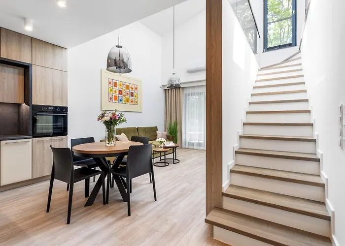 Luksusowy Very Berry W Poznaniu Z Trzema Sypialniami By Renters Πόζναν