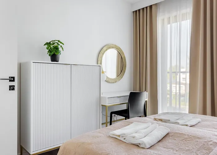 Luksusowy Very Berry W Poznaniu Z Trzema Sypialniami By Renters * Πόζναν